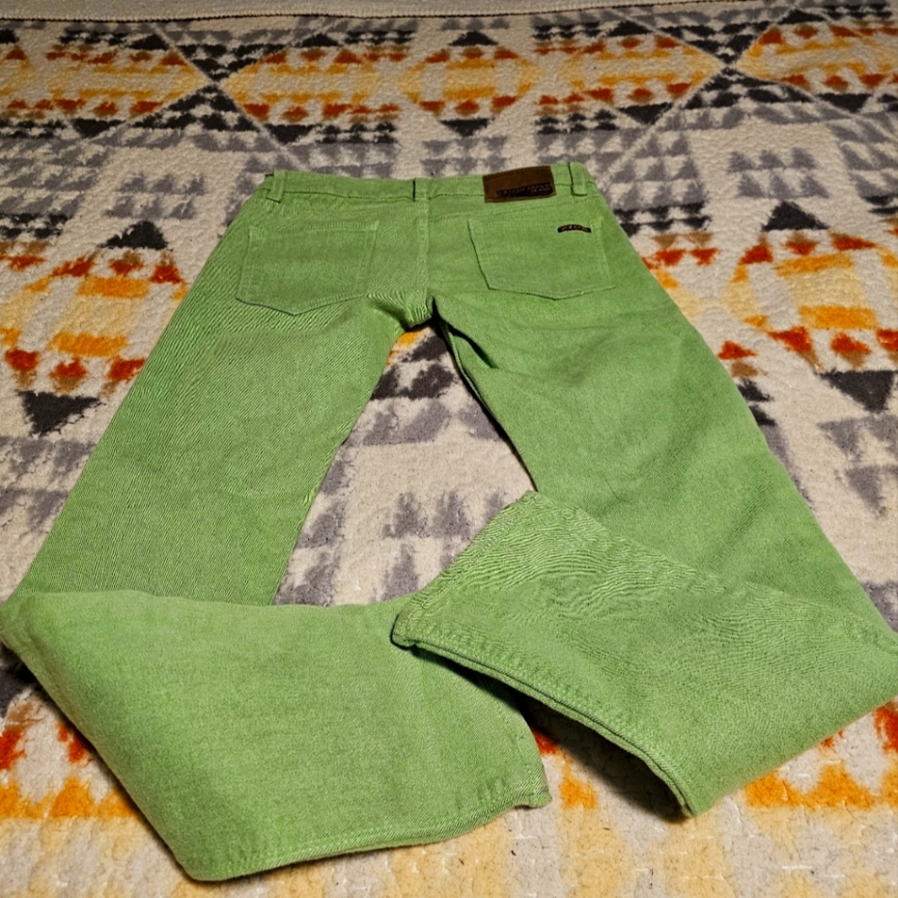 Volcom 2x4 skinny jeans Lime Green 💚 Sz 26